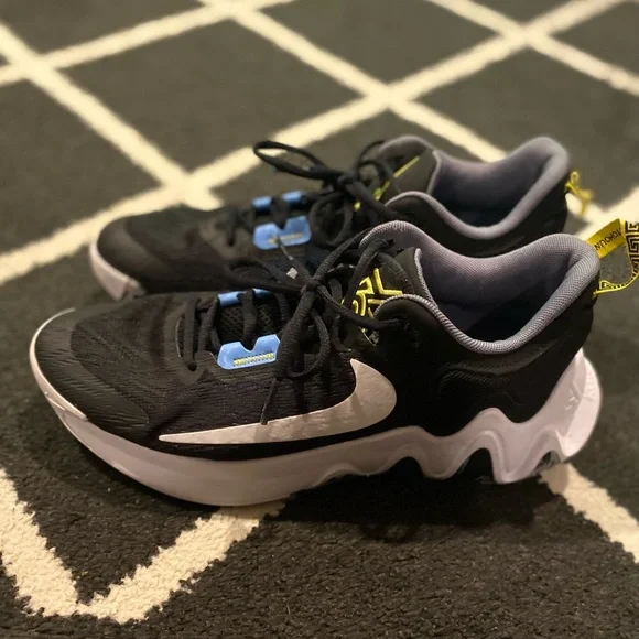 Nike Antetokounmpo inmortality 2 Basketball Shoes - Picture 2 of 10